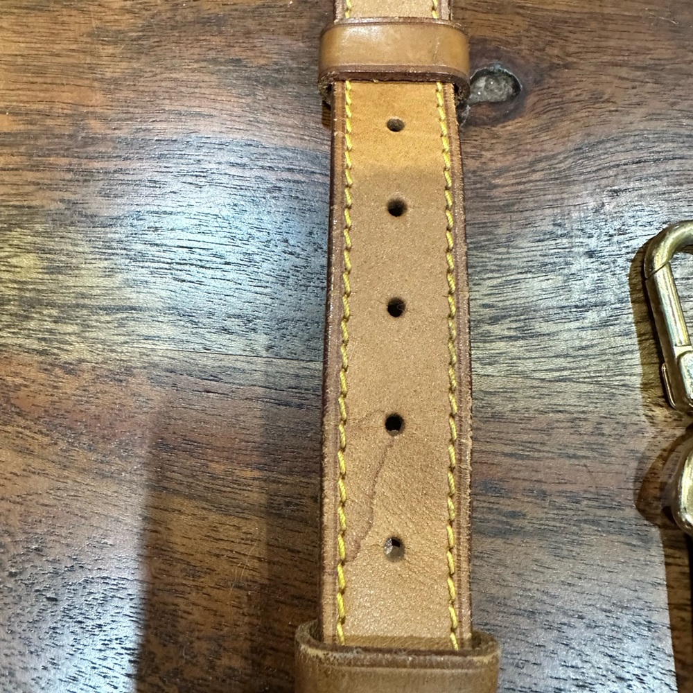 Louis Vuitton Brown Leather Strap with Gold Hardware - Picture 11 of 11